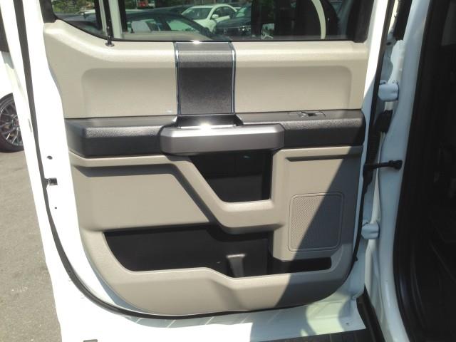 Used Ford F-350 Srw Super Duty XLT Commercial w/ rearCam 2019 | Car Revolution. Maple Shade, New Jersey Used Ford F-350 Srw Super Duty XLT Commercial w/ rearCam 2019 | Car Revolution. Maple Shade, New Jersey