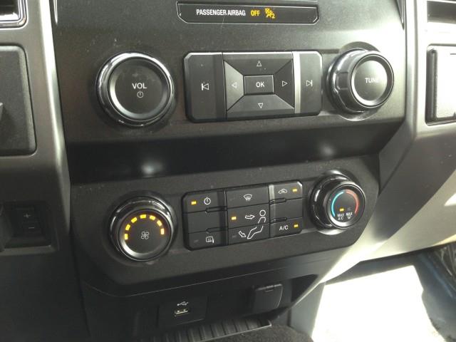 Used Ford F-350 Srw Super Duty XLT Commercial w/ rearCam 2019 | Car Revolution. Maple Shade, New Jersey Used Ford F-350 Srw Super Duty XLT Commercial w/ rearCam 2019 | Car Revolution. Maple Shade, New Jersey