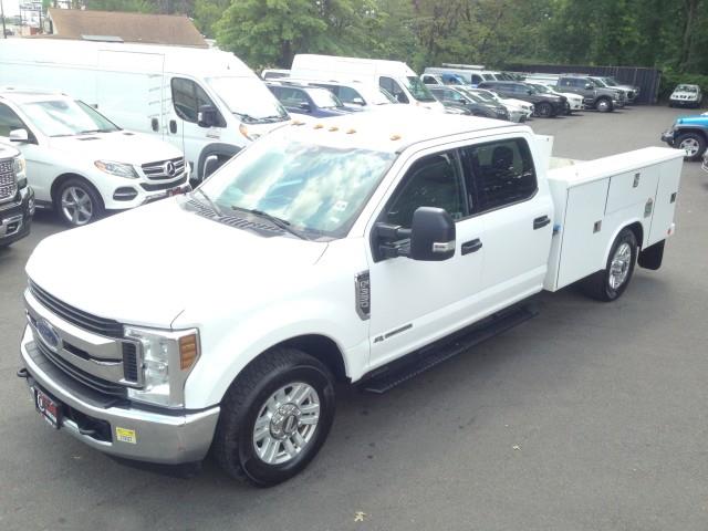 Used Ford F-350 Srw Super Duty XLT Commercial w/ rearCam 2019 | Car Revolution. Maple Shade, New Jersey Used Ford F-350 Srw Super Duty XLT Commercial w/ rearCam 2019 | Car Revolution. Maple Shade, New Jersey