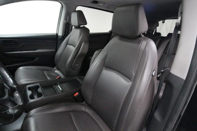 Used Honda Odyssey EX-L w/ rearCam 2018 | Car Revolution. Maple Shade, New Jersey Used Honda Odyssey EX-L w/ rearCam 2018 | Car Revolution. Maple Shade, New Jersey