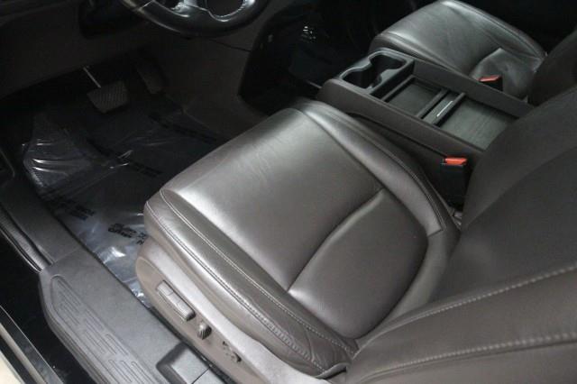 Used Honda Odyssey EX-L w/ rearCam 2018 | Car Revolution. Maple Shade, New Jersey Used Honda Odyssey EX-L w/ rearCam 2018 | Car Revolution. Maple Shade, New Jersey