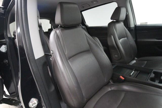 Used Honda Odyssey EX-L w/ rearCam 2018 | Car Revolution. Maple Shade, New Jersey Used Honda Odyssey EX-L w/ rearCam 2018 | Car Revolution. Maple Shade, New Jersey