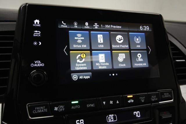 Used Honda Odyssey EX-L w/ rearCam 2018 | Car Revolution. Maple Shade, New Jersey Used Honda Odyssey EX-L w/ rearCam 2018 | Car Revolution. Maple Shade, New Jersey