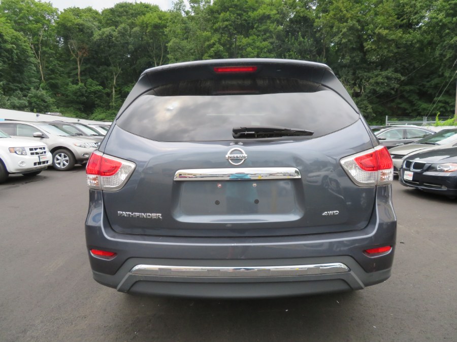 Used Nissan Pathfinder 4WD 4dr S 2014 | Auto Match LLC. Waterbury, Connecticut Used Nissan Pathfinder 4WD 4dr S 2014 | Auto Match LLC. Waterbury, Connecticut