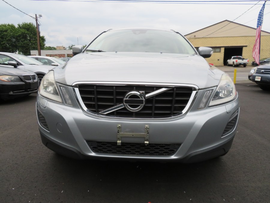 Used Volvo XC60 AWD 4dr T6 R-Design Premier Plus 2013 | Auto Match LLC. Waterbury, Connecticut Used Volvo XC60 AWD 4dr T6 R-Design Premier Plus 2013 | Auto Match LLC. Waterbury, Connecticut