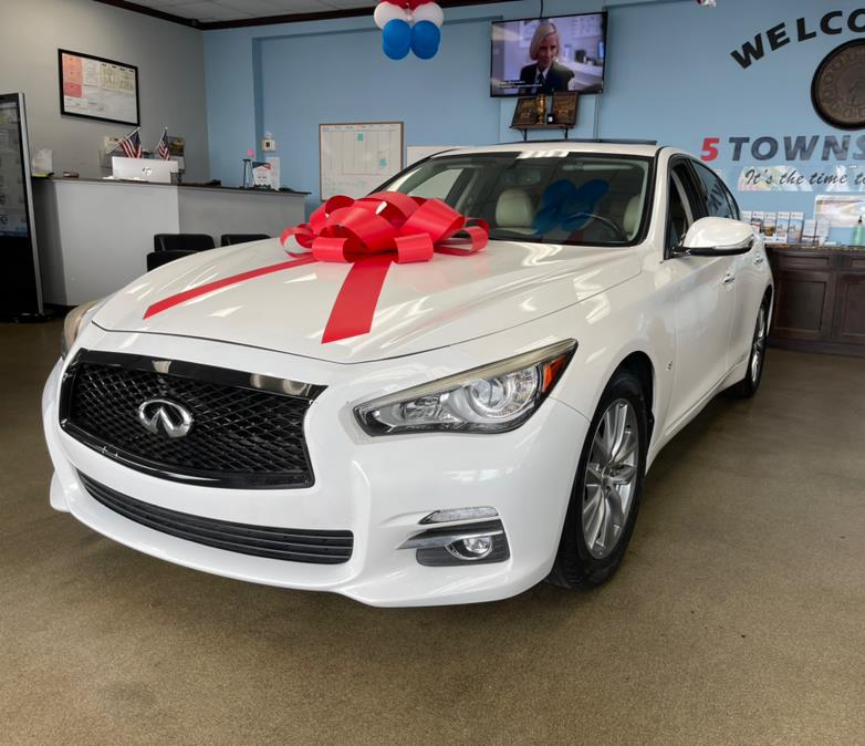 Used Infiniti Q50 4dr Sdn RWD 2015 | 5 Towns Drive. Inwood, New York Used Infiniti Q50 4dr Sdn RWD 2015 | 5 Towns Drive. Inwood, New York