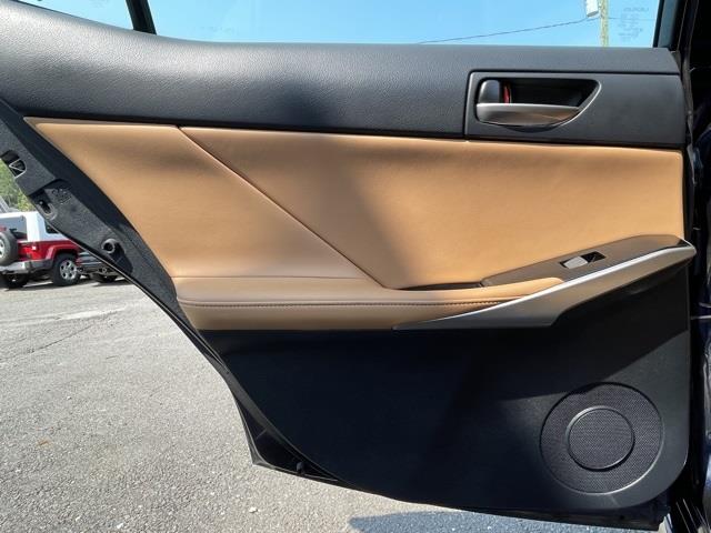 Used Lexus Is 300 2018 | Blasius Federal Road. Brookfield, Connecticut Used Lexus Is 300 2018 | Blasius Federal Road. Brookfield, Connecticut