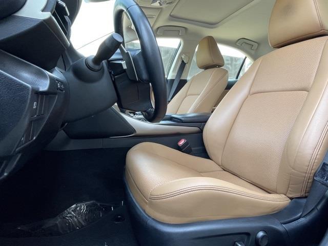 Used Lexus Is 300 2018 | Blasius Federal Road. Brookfield, Connecticut Used Lexus Is 300 2018 | Blasius Federal Road. Brookfield, Connecticut