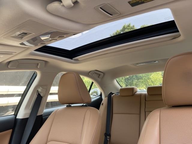 Used Lexus Is 300 2018 | Blasius Federal Road. Brookfield, Connecticut Used Lexus Is 300 2018 | Blasius Federal Road. Brookfield, Connecticut