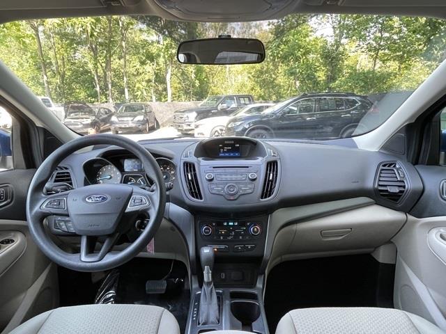 Used Ford Escape SE 2017 | Blasius Federal Road. Brookfield, Connecticut Used Ford Escape SE 2017 | Blasius Federal Road. Brookfield, Connecticut