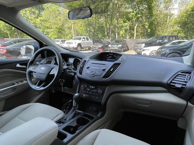 Used Ford Escape SE 2017 | Blasius Federal Road. Brookfield, Connecticut Used Ford Escape SE 2017 | Blasius Federal Road. Brookfield, Connecticut