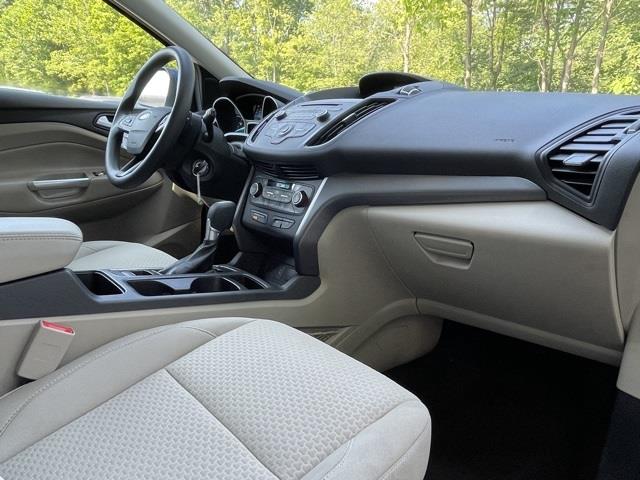 Used Ford Escape SE 2017 | Blasius Federal Road. Brookfield, Connecticut Used Ford Escape SE 2017 | Blasius Federal Road. Brookfield, Connecticut