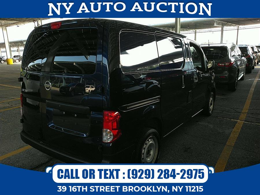 Used Nissan NV200 I4 SV 2013 | NY Auto Auction. Brooklyn, New York