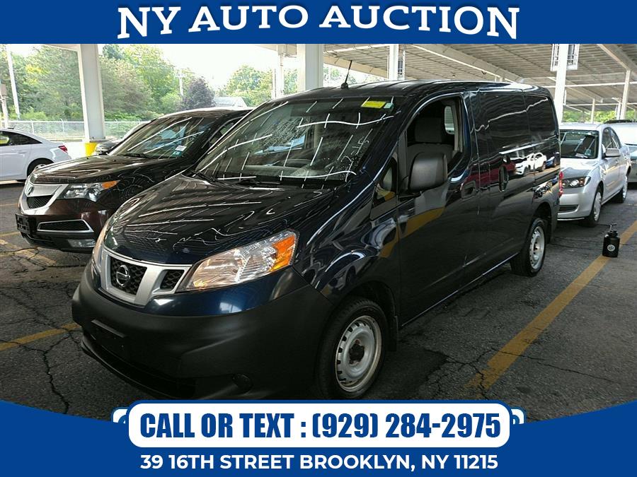 Used Nissan NV200 I4 SV 2013 | NY Auto Auction. Brooklyn, New York