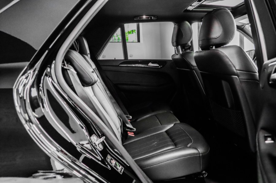 Used Mercedes-Benz GLE ///AMG Package GLE 350 4MATIC SUV 2018 | 26 Motors Corp. Bronx, New York Used Mercedes-Benz GLE ///AMG Package GLE 350 4MATIC SUV 2018 | 26 Motors Corp. Bronx, New York