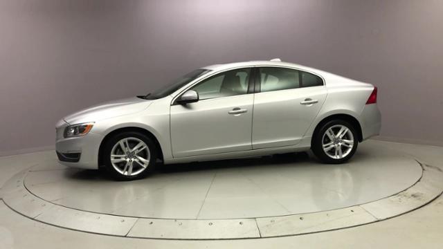2015 Volvo S60 2015.5 4dr Sdn T5 Platinum AWD, available for sale in Naugatuck, Connecticut | J&M Automotive Sls&Svc LLC. Naugatuck, Connecticut 2015 Volvo S60 2015.5 4dr Sdn T5 Platinum AWD, available for sale in Naugatuck, Connecticut | J&M Automotive Sls&Svc LLC. Naugatuck, Connecticut