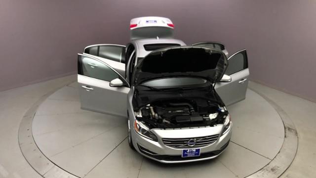 2015 Volvo S60 2015.5 4dr Sdn T5 Platinum AWD, available for sale in Naugatuck, Connecticut | J&M Automotive Sls&Svc LLC. Naugatuck, Connecticut 2015 Volvo S60 2015.5 4dr Sdn T5 Platinum AWD, available for sale in Naugatuck, Connecticut | J&M Automotive Sls&Svc LLC. Naugatuck, Connecticut