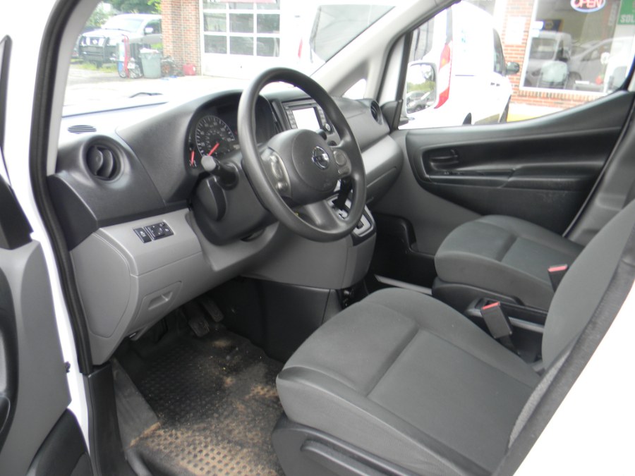 Used Nissan NV200 I4 SV 2015 | M&M Vehicles Inc dba Central Motors. Southborough, Massachusetts Used Nissan NV200 I4 SV 2015 | M&M Vehicles Inc dba Central Motors. Southborough, Massachusetts
