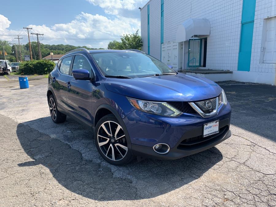 2018 Nissan Rogue Sport 2018.5 AWD SL, available for sale in Milford, Connecticut | Dealertown Auto Wholesalers. Milford, Connecticut