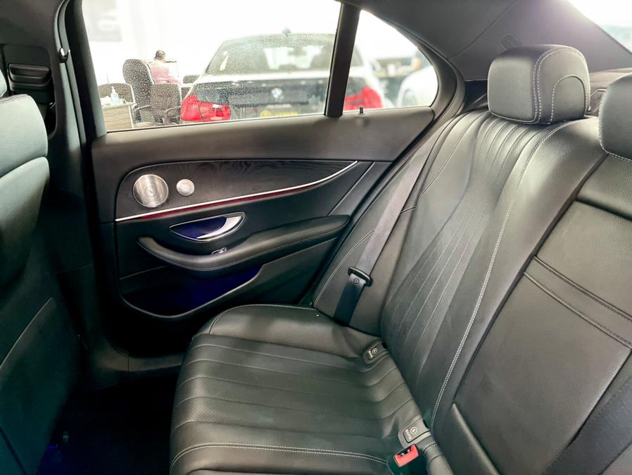 Used Mercedes-Benz E-Class E 300 4MATIC Sedan 2018 | Luxury Motor Club. Franklin Square, New York Used Mercedes-Benz E-Class E 300 4MATIC Sedan 2018 | Luxury Motor Club. Franklin Square, New York