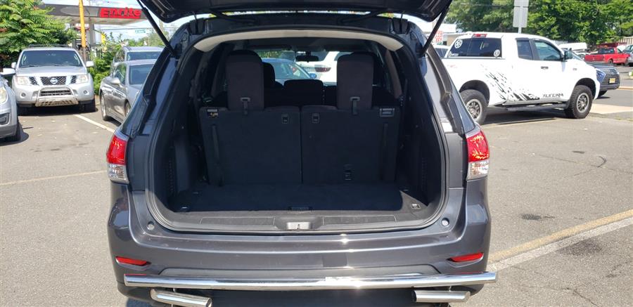 2013 Nissan Pathfinder 4WD 4dr SV, available for sale in Little Ferry, New Jersey | Victoria Preowned Autos Inc. Little Ferry, New Jersey 2013 Nissan Pathfinder 4WD 4dr SV, available for sale in Little Ferry, New Jersey | Victoria Preowned Autos Inc. Little Ferry, New Jersey