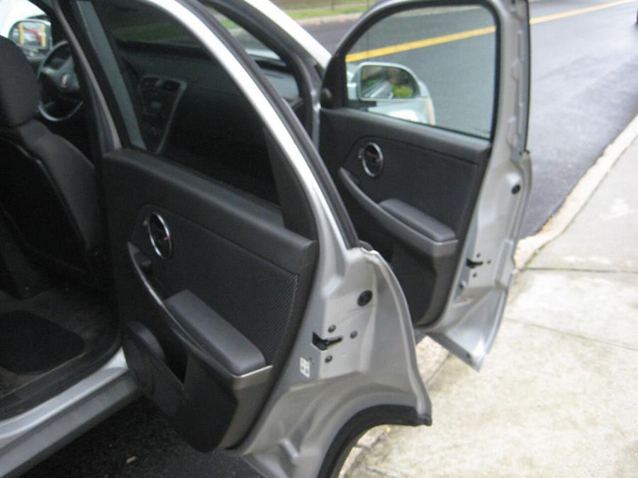 2006 Pontiac Torrent Base 4dr SUV, available for sale in Massapequa, New York | Rite Choice Auto Inc.. Massapequa, New York 2006 Pontiac Torrent Base 4dr SUV, available for sale in Massapequa, New York | Rite Choice Auto Inc.. Massapequa, New York