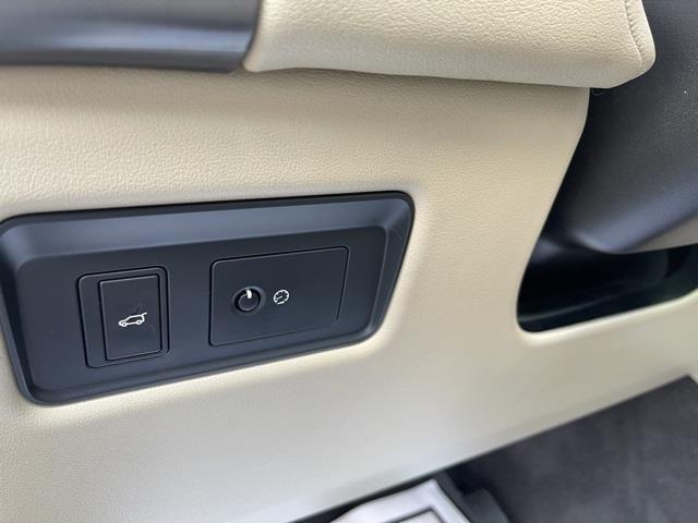 Used Land Rover Range Rover Sport HSE Td6 2016 | Hillside Auto Outlet. Jamaica, New York Used Land Rover Range Rover Sport HSE Td6 2016 | Hillside Auto Outlet. Jamaica, New York