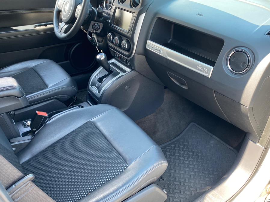 Used Jeep Compass 4WD 4dr Latitude 2014 | Lava Motors 2 Inc. Canton, Connecticut Used Jeep Compass 4WD 4dr Latitude 2014 | Lava Motors 2 Inc. Canton, Connecticut