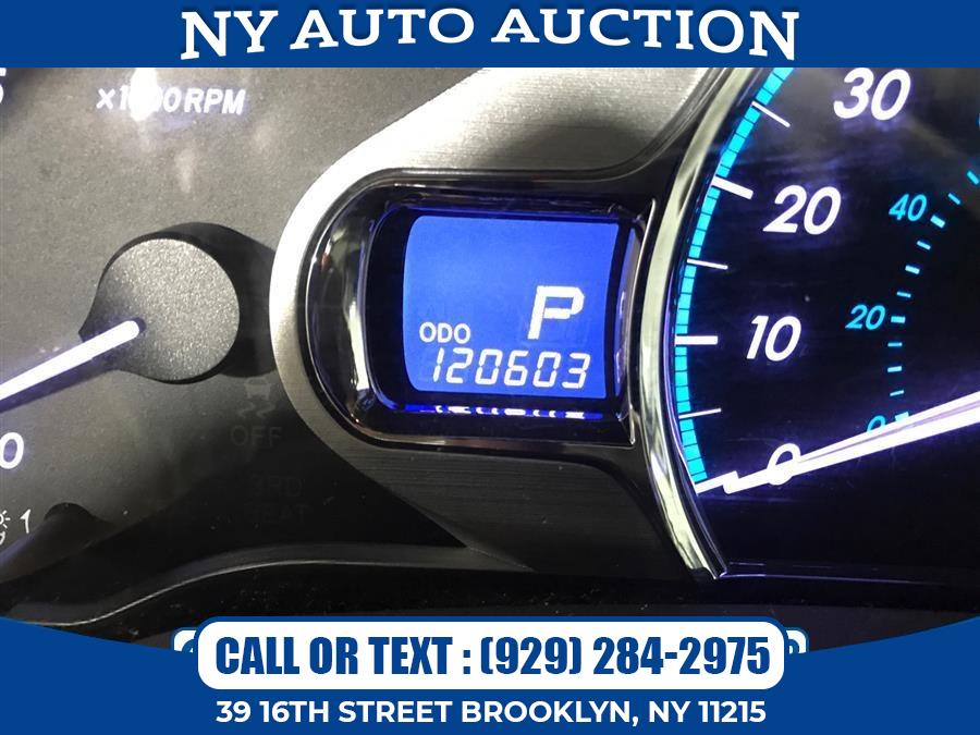 2011 Toyota Sienna 5dr 7-Pass Van V6 XLE AAS FWD (Natl), available for sale in Brooklyn, New York | NY Auto Auction. Brooklyn, New York 2011 Toyota Sienna 5dr 7-Pass Van V6 XLE AAS FWD (Natl), available for sale in Brooklyn, New York | NY Auto Auction. Brooklyn, New York