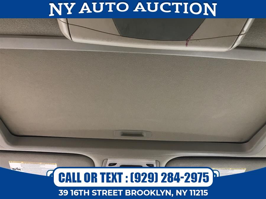 2011 Toyota Sienna 5dr 7-Pass Van V6 XLE AAS FWD (Natl), available for sale in Brooklyn, New York | NY Auto Auction. Brooklyn, New York 2011 Toyota Sienna 5dr 7-Pass Van V6 XLE AAS FWD (Natl), available for sale in Brooklyn, New York | NY Auto Auction. Brooklyn, New York