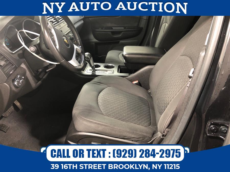 2011 Chevrolet Traverse AWD 4dr LT w/1LT, available for sale in Brooklyn, New York | NY Auto Auction. Brooklyn, New York 2011 Chevrolet Traverse AWD 4dr LT w/1LT, available for sale in Brooklyn, New York | NY Auto Auction. Brooklyn, New York
