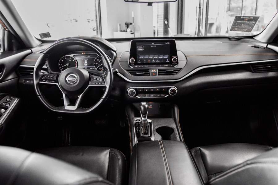 Used Nissan Altima 2.5 SR Sedan 2019 | 26 Motors Long Island. ELMONT, New York Used Nissan Altima 2.5 SR Sedan 2019 | 26 Motors Long Island. ELMONT, New York