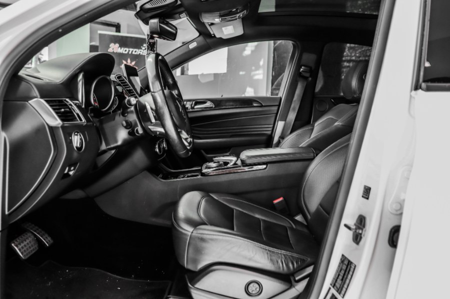 Used Mercedes-Benz GLE ///AMG AMG GLE 43 4MATIC Coupe 2017 | 26 Motors Corp. Bronx, New York Used Mercedes-Benz GLE ///AMG AMG GLE 43 4MATIC Coupe 2017 | 26 Motors Corp. Bronx, New York
