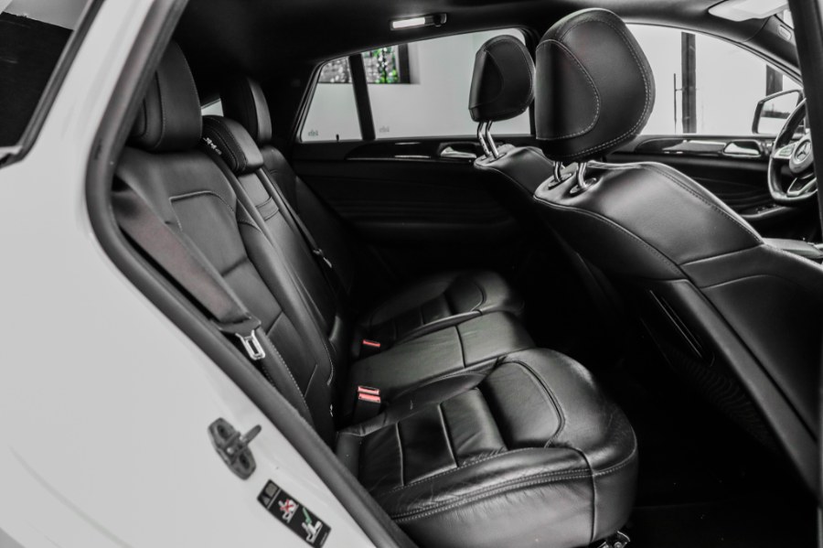 Used Mercedes-Benz GLE ///AMG AMG GLE 43 4MATIC Coupe 2017 | 26 Motors Corp. Bronx, New York Used Mercedes-Benz GLE ///AMG AMG GLE 43 4MATIC Coupe 2017 | 26 Motors Corp. Bronx, New York