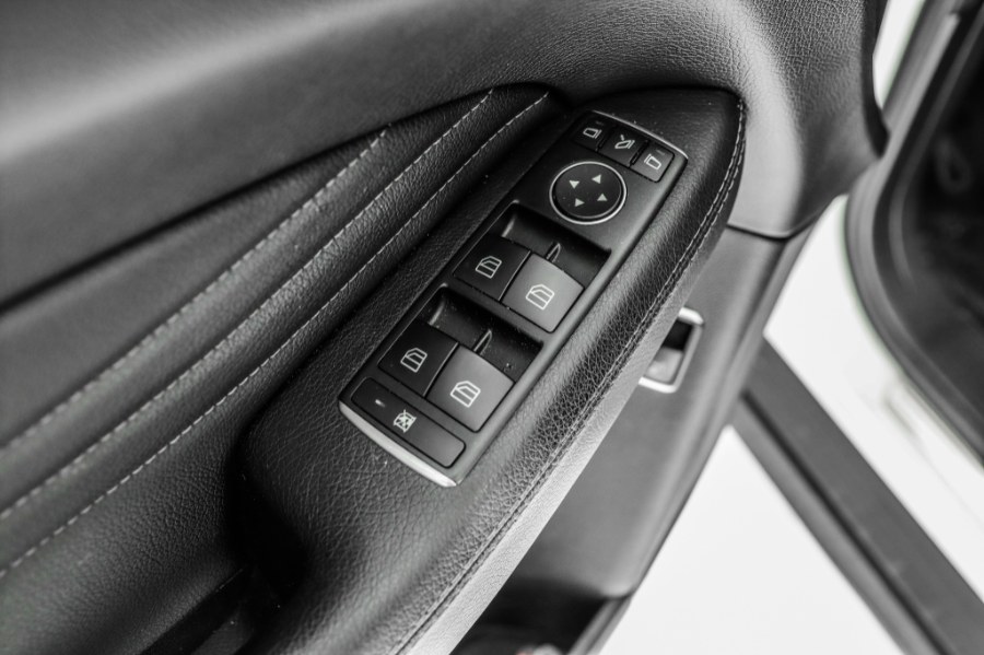 Used Mercedes-Benz GLE ///AMG AMG GLE 43 4MATIC Coupe 2017 | 26 Motors Corp. Bronx, New York Used Mercedes-Benz GLE ///AMG AMG GLE 43 4MATIC Coupe 2017 | 26 Motors Corp. Bronx, New York