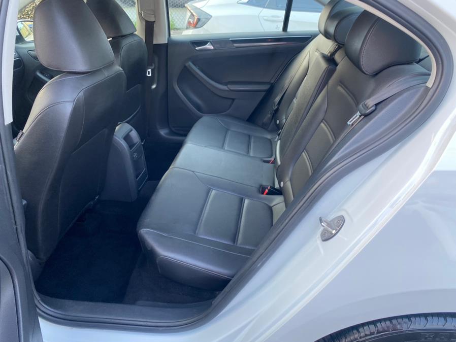 Used Volkswagen Jetta 1.8T SEL Premium Auto 2017 | Sunrise Autoland. Jamaica, New York Used Volkswagen Jetta 1.8T SEL Premium Auto 2017 | Sunrise Autoland. Jamaica, New York
