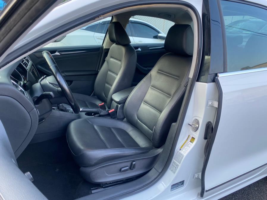 Used Volkswagen Jetta 1.8T SEL Premium Auto 2017 | Sunrise Autoland. Jamaica, New York Used Volkswagen Jetta 1.8T SEL Premium Auto 2017 | Sunrise Autoland. Jamaica, New York