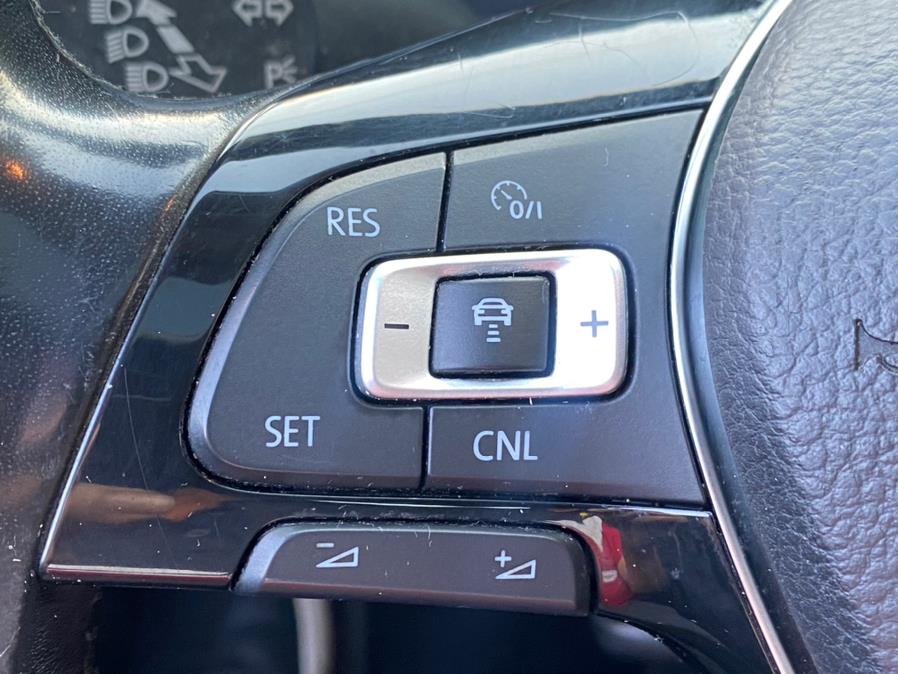 Used Volkswagen Jetta 1.8T SEL Premium Auto 2017 | Sunrise Autoland. Jamaica, New York Used Volkswagen Jetta 1.8T SEL Premium Auto 2017 | Sunrise Autoland. Jamaica, New York