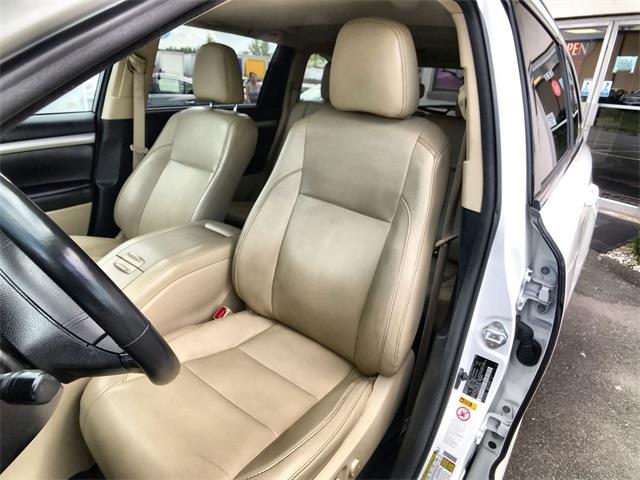 Used Toyota Highlander XLE 2017 | Prestige Auto Cars LLC. New Britain, Connecticut Used Toyota Highlander XLE 2017 | Prestige Auto Cars LLC. New Britain, Connecticut