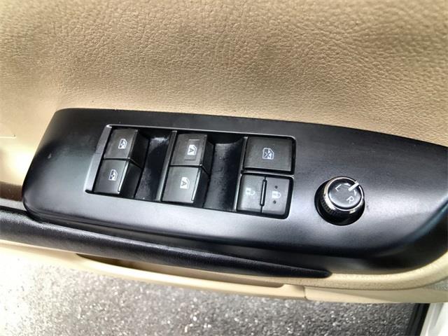 Used Toyota Highlander XLE 2017 | Prestige Auto Cars LLC. New Britain, Connecticut Used Toyota Highlander XLE 2017 | Prestige Auto Cars LLC. New Britain, Connecticut