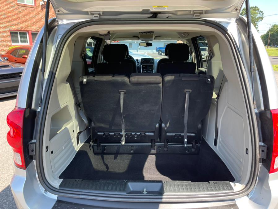 Used Dodge Grand Caravan 4dr Wgn SXT 2012 | Mike And Tony Auto Sales, Inc. South Windsor, Connecticut Used Dodge Grand Caravan 4dr Wgn SXT 2012 | Mike And Tony Auto Sales, Inc. South Windsor, Connecticut