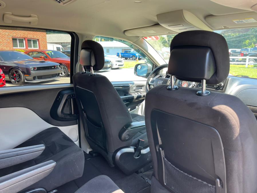 Used Dodge Grand Caravan 4dr Wgn SXT 2012 | Mike And Tony Auto Sales, Inc. South Windsor, Connecticut Used Dodge Grand Caravan 4dr Wgn SXT 2012 | Mike And Tony Auto Sales, Inc. South Windsor, Connecticut