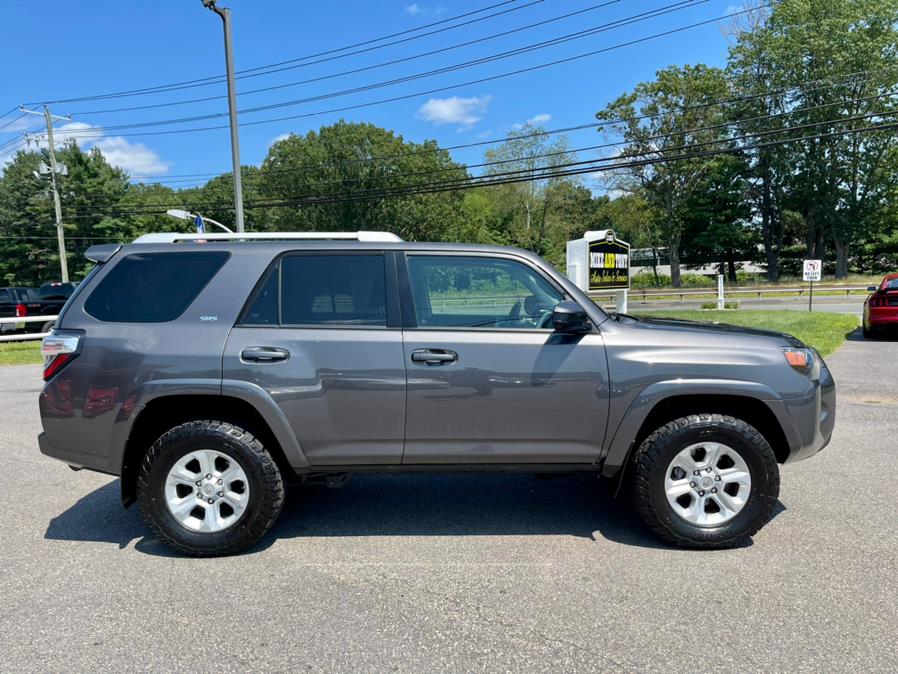 2014 Toyota 4Runner 4WD 4dr V6 SR5 (Natl), available for sale in South Windsor, Connecticut | Mike And Tony Auto Sales, Inc. South Windsor, Connecticut 2014 Toyota 4Runner 4WD 4dr V6 SR5 (Natl), available for sale in South Windsor, Connecticut | Mike And Tony Auto Sales, Inc. South Windsor, Connecticut