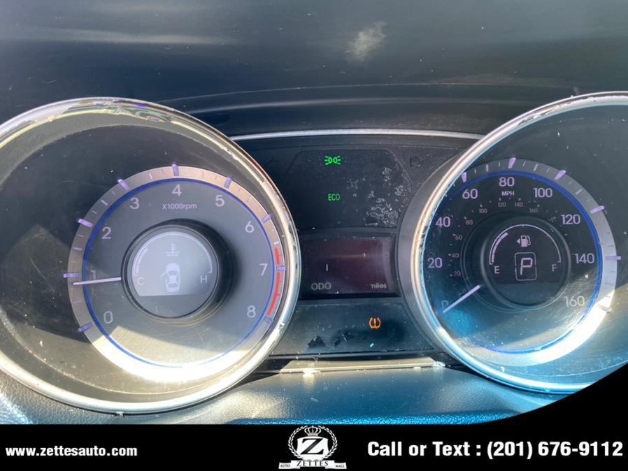 Used Hyundai Sonata 4dr Sdn 2.4L Man GLS *Ltd Avail* 2011 | Zettes Auto Mall. Jersey City, New Jersey Used Hyundai Sonata 4dr Sdn 2.4L Man GLS *Ltd Avail* 2011 | Zettes Auto Mall. Jersey City, New Jersey