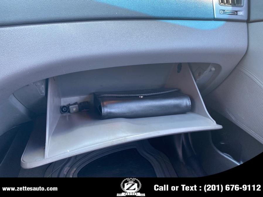 Used Hyundai Sonata 4dr Sdn 2.4L Man GLS *Ltd Avail* 2011 | Zettes Auto Mall. Jersey City, New Jersey Used Hyundai Sonata 4dr Sdn 2.4L Man GLS *Ltd Avail* 2011 | Zettes Auto Mall. Jersey City, New Jersey
