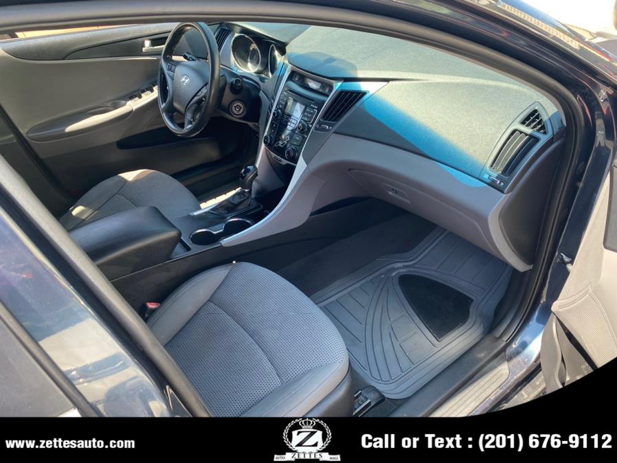 Used Hyundai Sonata 4dr Sdn 2.4L Man GLS *Ltd Avail* 2011 | Zettes Auto Mall. Jersey City, New Jersey Used Hyundai Sonata 4dr Sdn 2.4L Man GLS *Ltd Avail* 2011 | Zettes Auto Mall. Jersey City, New Jersey