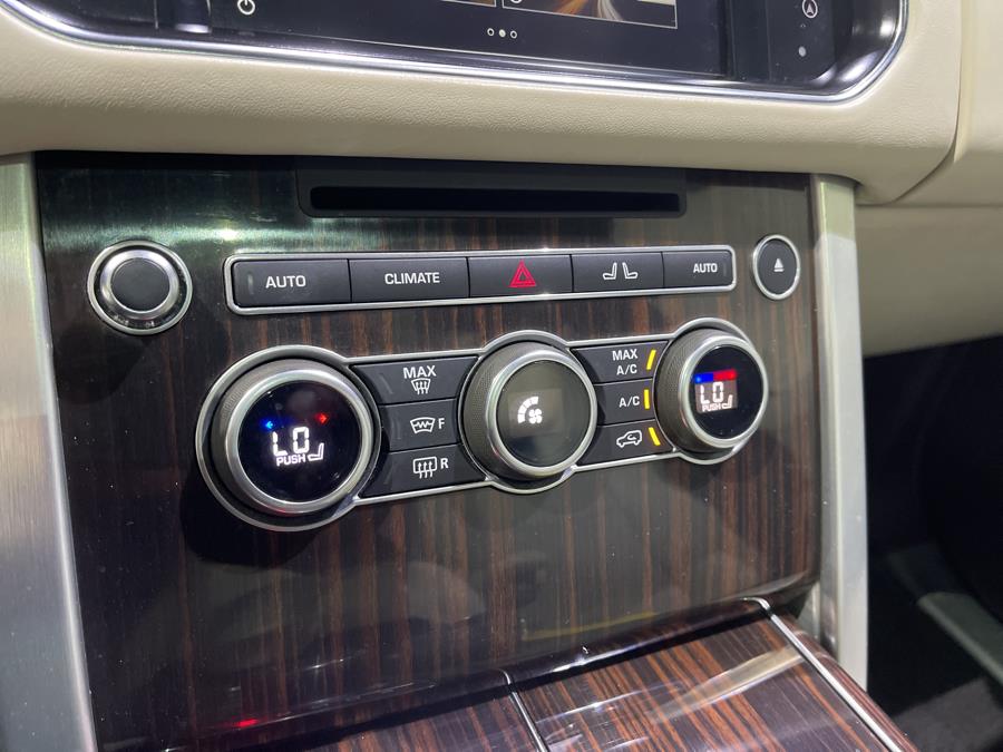 Used Land Rover Range Rover 4WD 4dr Supercharged 2016 | Dream Car Gallery. Woodbury, New York Used Land Rover Range Rover 4WD 4dr Supercharged 2016 | Dream Car Gallery. Woodbury, New York