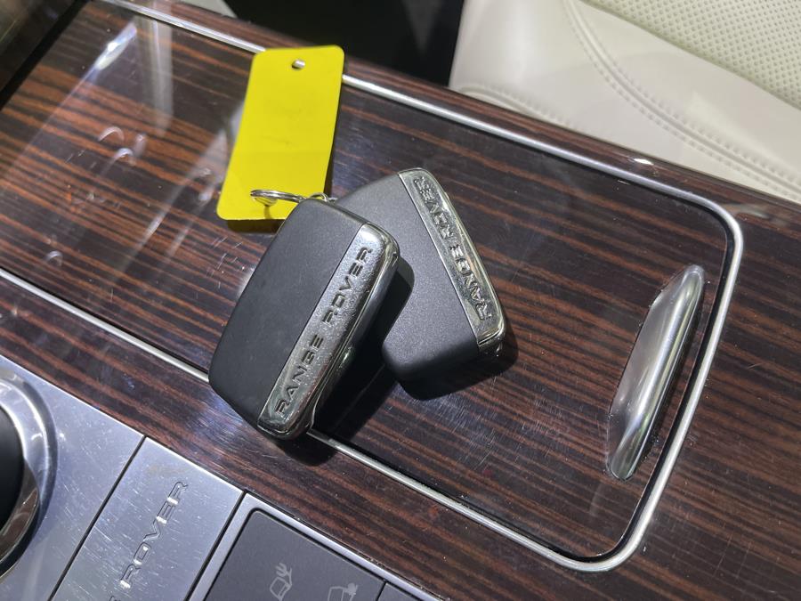 Used Land Rover Range Rover 4WD 4dr Supercharged 2016 | Dream Car Gallery. Woodbury, New York Used Land Rover Range Rover 4WD 4dr Supercharged 2016 | Dream Car Gallery. Woodbury, New York