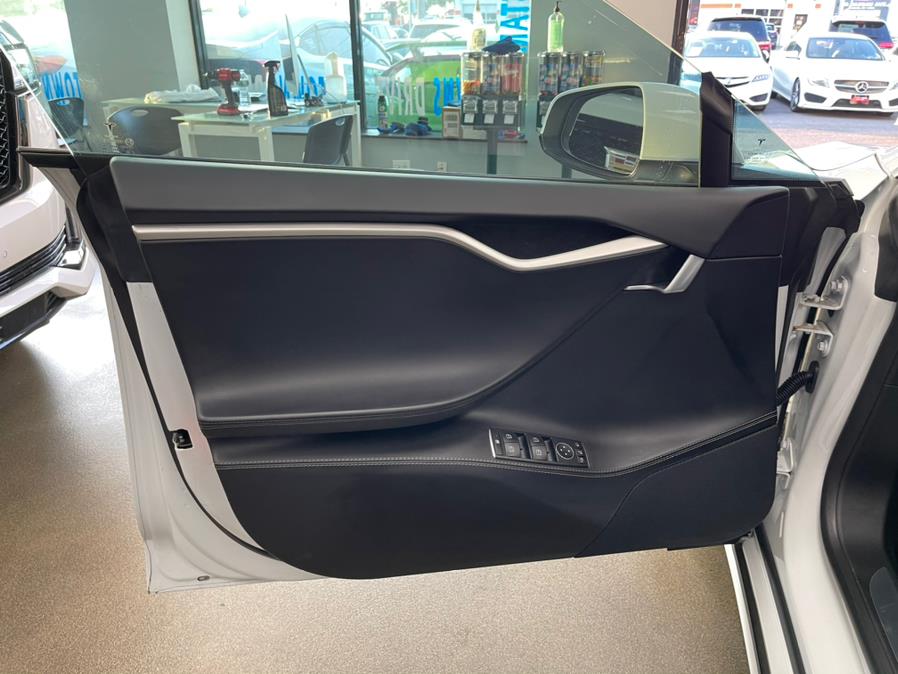 2018 Tesla Model S AUTO PILOT 100D AWD, available for sale in Inwood, New York | 5 Towns Drive. Inwood, New York 2018 Tesla Model S AUTO PILOT 100D AWD, available for sale in Inwood, New York | 5 Towns Drive. Inwood, New York