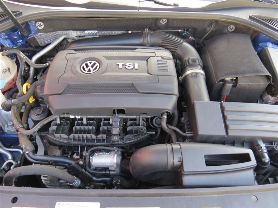 Used Volkswagen Passat 1.8T SE PZEV 4dr Sedan 2016 | Lake City Exports Inc. Auburn, Maine Used Volkswagen Passat 1.8T SE PZEV 4dr Sedan 2016 | Lake City Exports Inc. Auburn, Maine